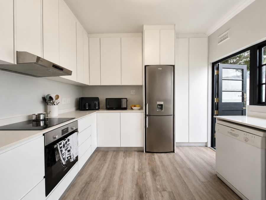 2 Bedroom Property for Sale in Wynberg Western Cape